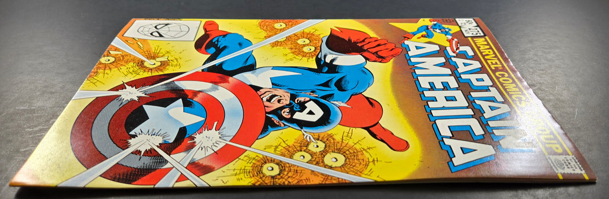 Captain America #275 (Marvel Comics November 1982)NM