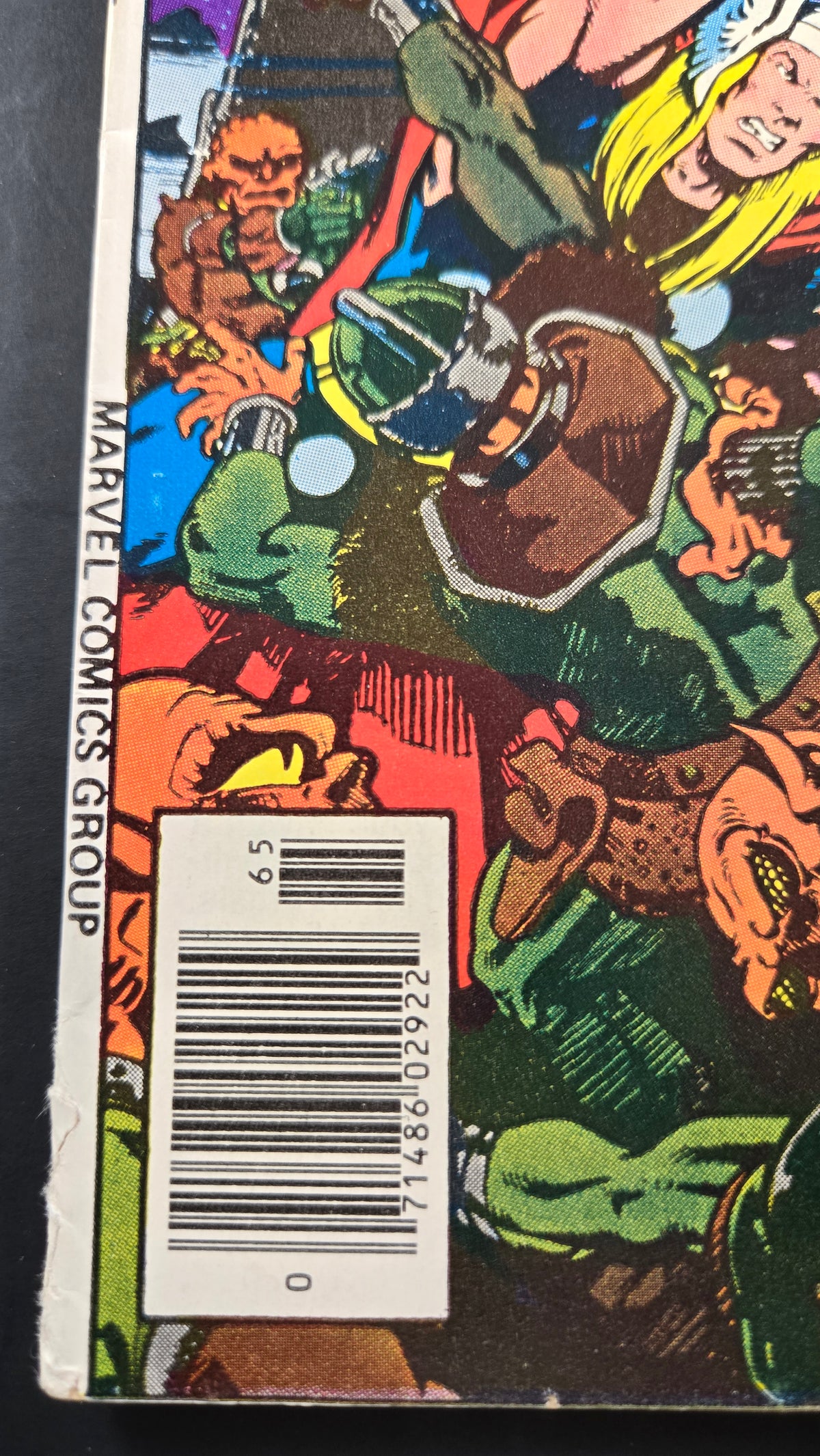 The Avengers Annual #7 (Marvel Comics November 1977) VF
